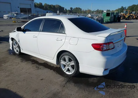 2013 Toyota Corolla S из США, поврежденный, VIN 2T1BU4EE6DC080361